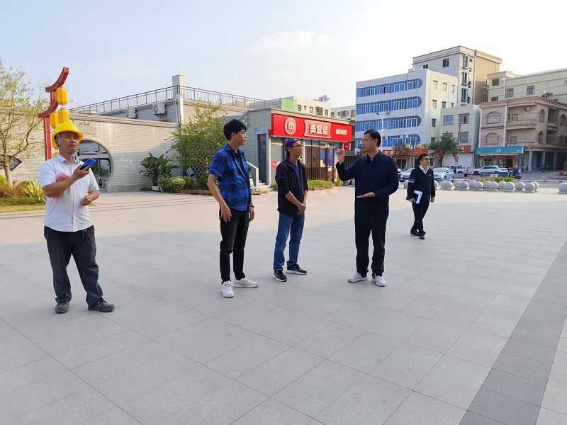 檢查現(xiàn)場(chǎng).jpg